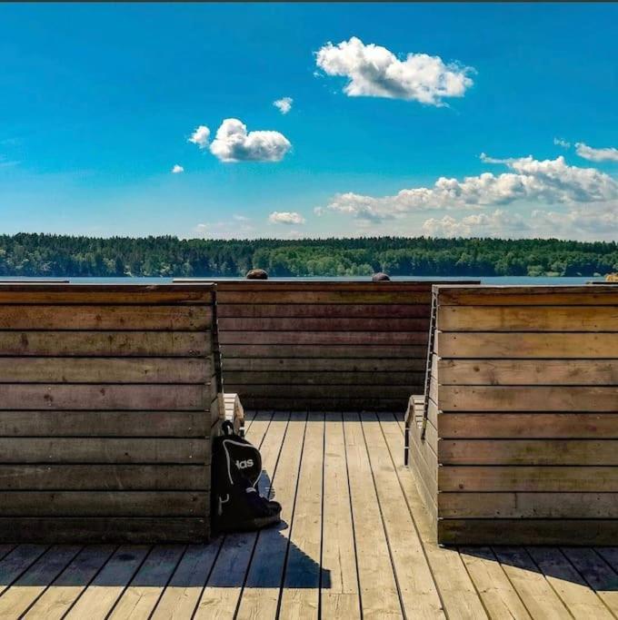Naera Metro, Stranden Och Skogen. Estocolmo Exterior foto